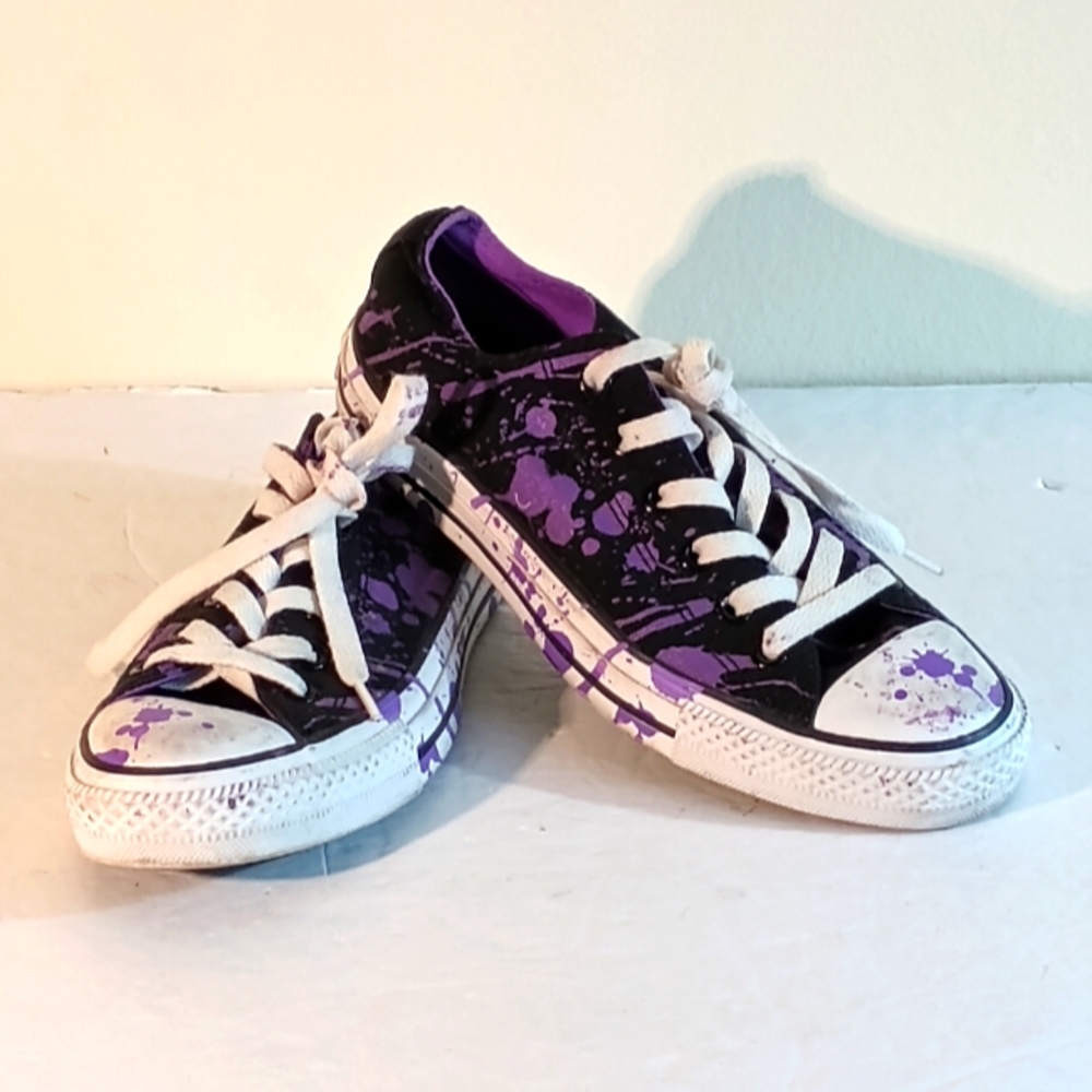 Converse All Star Women's Black & Purple Splatter Lo Sneakers Size 8